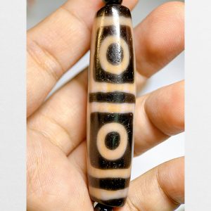 Đá dzi thiên châu 4 mắt hàng A SIÊU LỚN SIÊU HIẾM rất khó tìm có chu sa