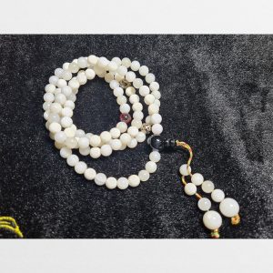 Chuỗi tràng hạt 108 sò tai tượng hóa thạch đã mix kèm dây ngũ sắc