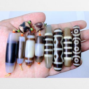 Tổng hợp chong dzi same old nổi bật dzi kim cương 12 mắt 2 viên thân ngọc 3 mắt nhỏ