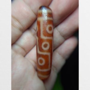 Đá dzi bead 9 mắt thân mã não ngọc đỏ rực tuyển chọn hiếm gặp