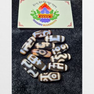 BST dzi bead 11 viên size ngắn lên chu sa với nhiều vân hoa văn đẹp mắt chất già