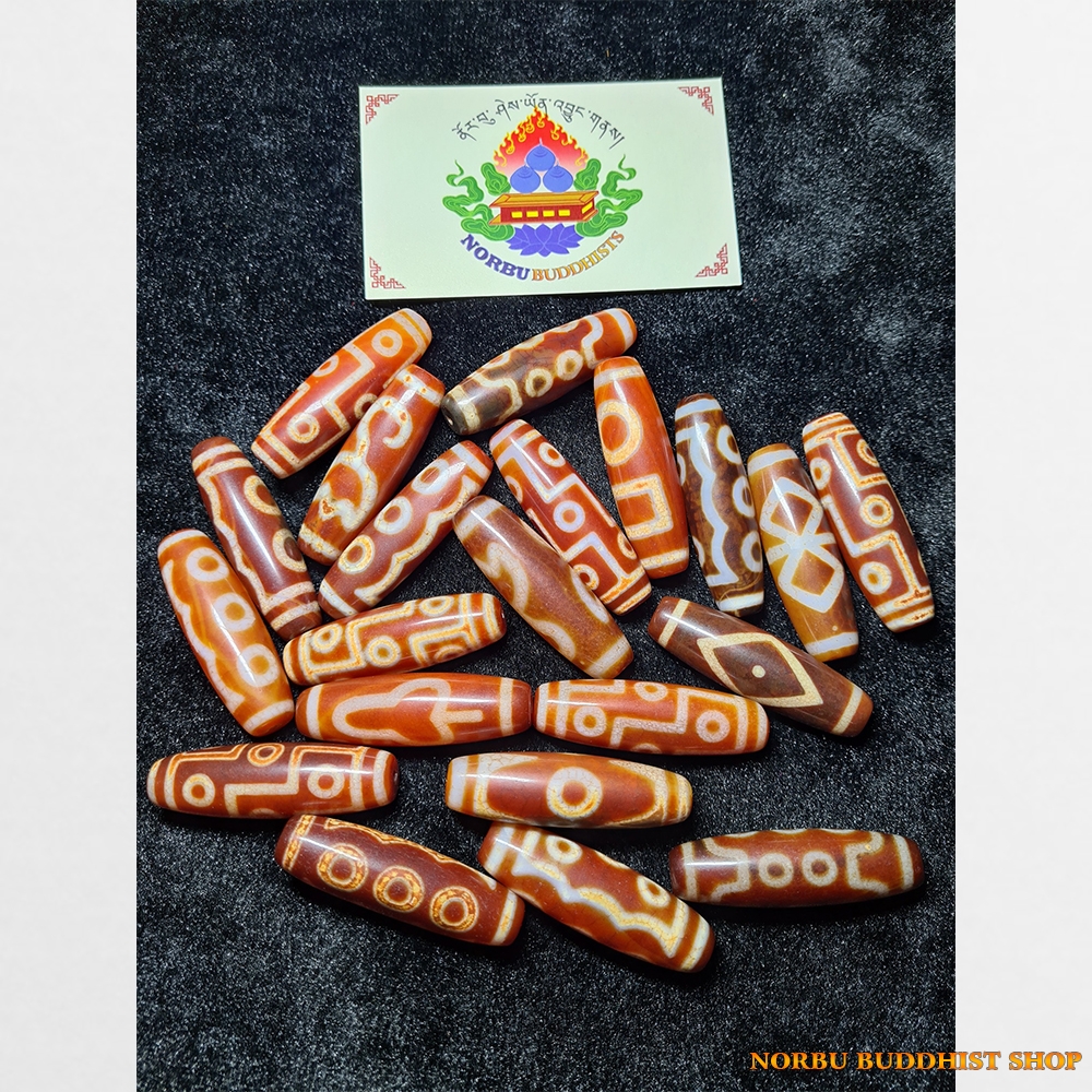 bts-da-dzi-bead-than-do-hang-c-co-vua-nhieu-van-dep-voi-lop-phong-hoa-manh-me BTS đá dzi bead thân đỏ hàng C cỡ vừa nhiều vân đẹp với lớp phong hóa mạnh mẽ