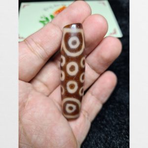 Đá dzi bead 21 mắt thân ngọc cỡ lớn hiếm gặp độc bản