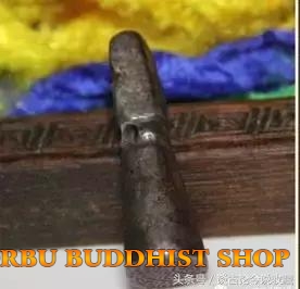 Tìm hiểu về những vật phẩm Phật Giáo Tây Tạng bí truyền nổi tiếng nhất 16