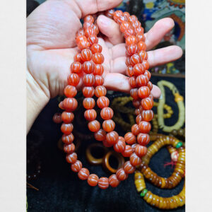 Chuỗi hạt mã não bí ngô chất đẹp 108 từ Tibet