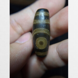 Dzi bead 2 mắt phong hóa mạnh chất đá già