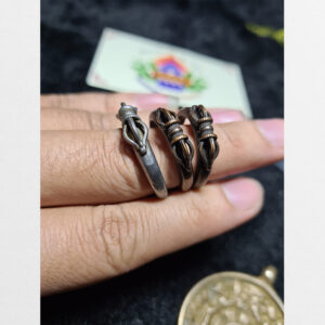 Nhẫn đồng mặt chày kim cương thủ công từ Tibet