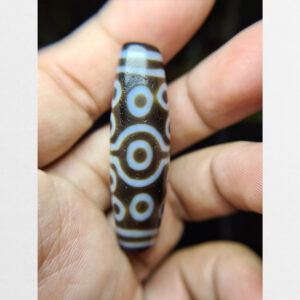 Dzi bead 15 mắt thân ngọc sưu tầm phôi đá hiếm gặp