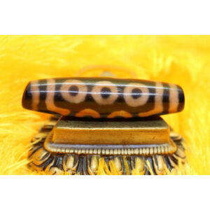 Dzi bead 10 mắt thân ngọc A 118