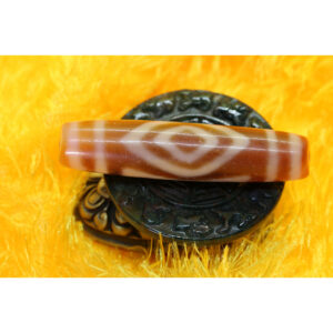 Dzi bead 2 mắt kim cương hiếm gặp bigsize thân ngọc A 127