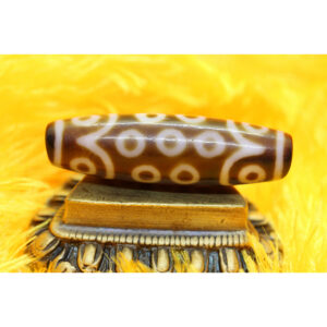 Dzi bead 21 mắt thân ngọc già A 112