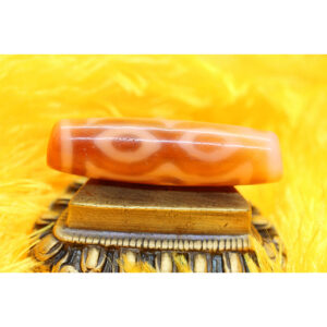 Dzi bead 3 mắt Phật thân ngọc A 111