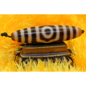 Dzi bead 3 mắt thân lớn cinnabar A 34