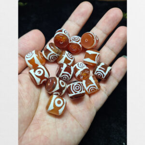 Dzi bead thân đỏ dẹt 2 mắt 3 mắt để mix vòng giá rẻ