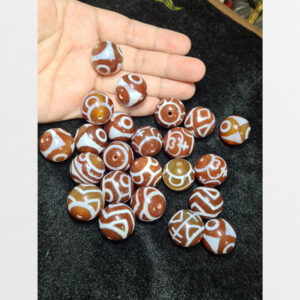 Dzi bead tròn đỏ size lớn vân bảo bình 3 mắt kim cang mix đẹp