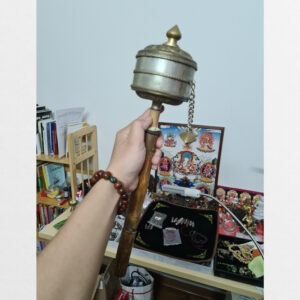 Kinh luân cầm tay cỡ lớn antique từ Tibet độc bản