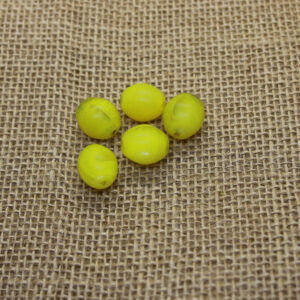 Lô 5 hạt lưu li già màu vàng chanh từ Tibet