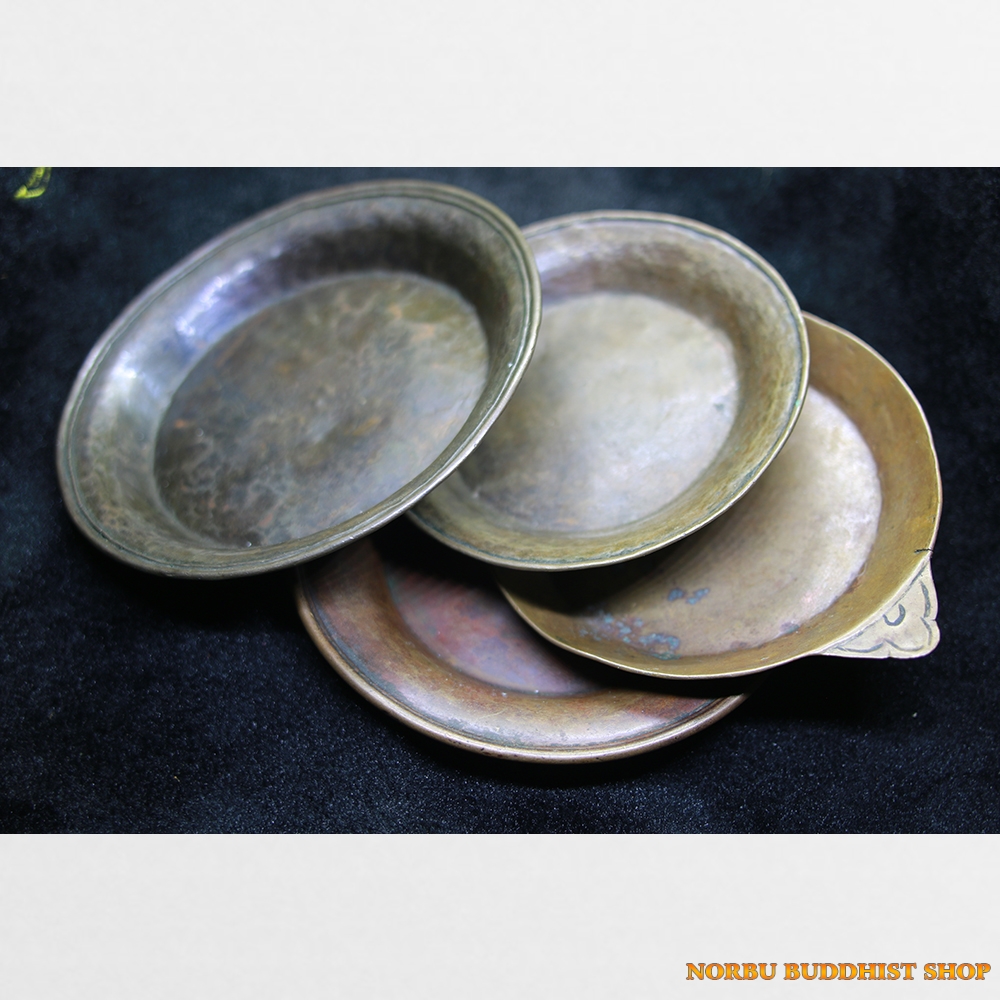 Bộ 4 cái đĩa nhỏ đồng cổ 100 năm Tây Tạng sưu tầm