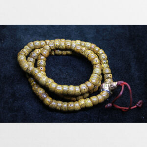 Chuỗi bồ đề tinh nguyệt già màu tự nhiên mài vát từ Lhasa