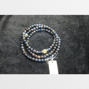 Chuỗi hạt đá giông bão mix charm