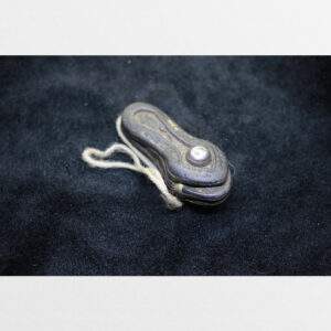 Đai phụ kiện thời trang Tibet từ da yak đã cũ lâu đời