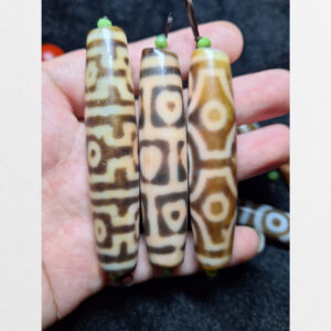 Dzi bead thân ngọc bigisize vân 9 mắt lạ 9 mắt lá bồ đề và 10 mắt