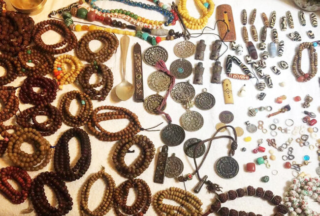 Tổng hợp các Vật phẩm Tây Tạng đáng sưu tầm chính thống từ Tibet