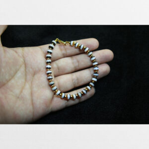 Vòng tay lưu li dạng chong dzi mọc khóa từ Tibet