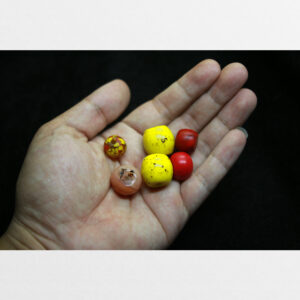 Lưu li cổ 5 viên và 1 viên mã não chất đẹp từ Tibet