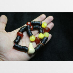 Tràng hạt gỗ đàn hương mix liuli từ Tibet