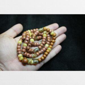 Tràng hạt old liuli và đàn hương trắng mix