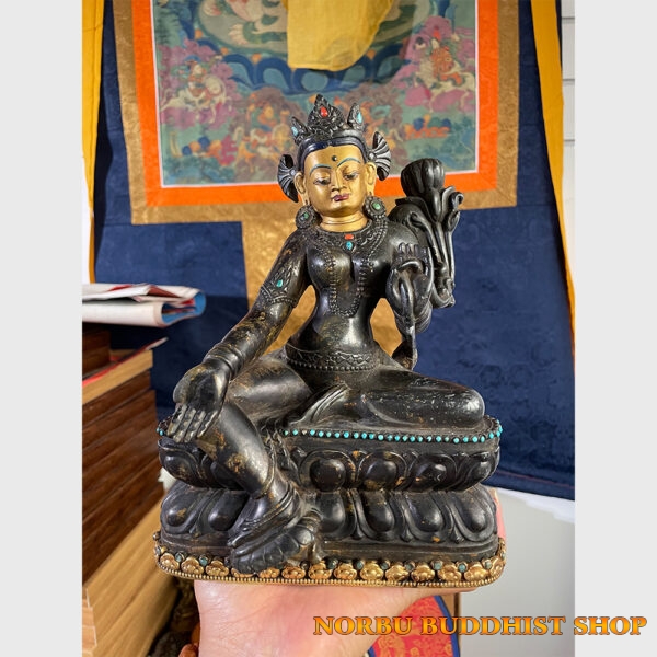Khách đã thỉnh: Tượng cổ ngài Tara xanh từ Tibet