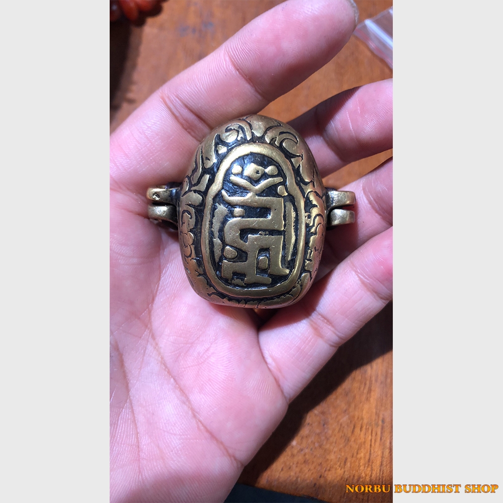 Hộp gau đồng cổ Tibet cỡ nhỏ