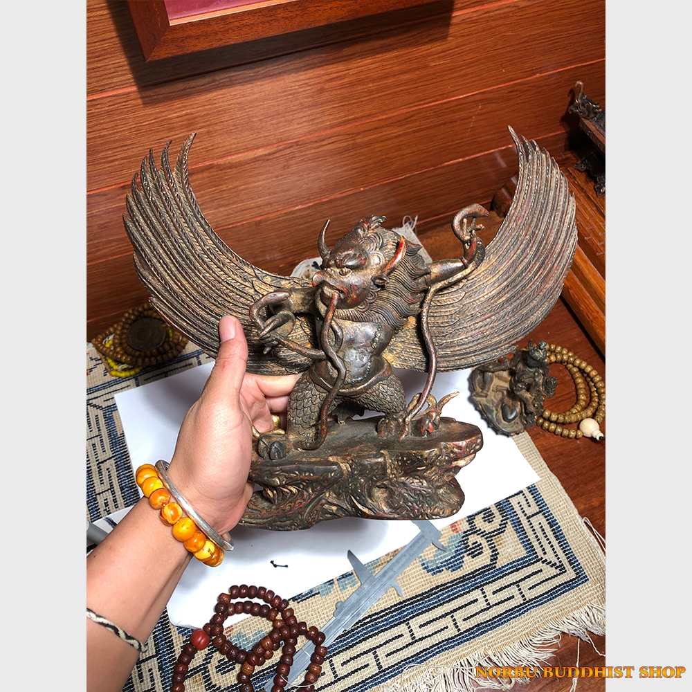 khach-da-thinh-tuong-kim-si-dieu-garuda Khách đã thỉnh: tượng Kim Sí Điểu Garuda