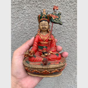 Tôn tượng ngài Guru Rinpoche bằng thạch cao