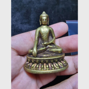 Tượng mini Đức Phật đồng vàng từ Tibet hiếm gặp