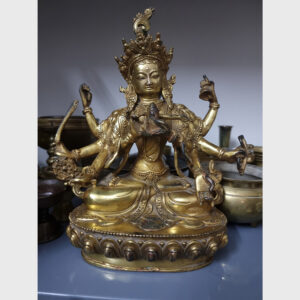 Tượng ngài Tara 8 tay hiếm gặp chất đồng vàng