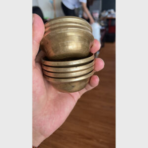 Bộ chén đồng Tibet cổ 100 năm dâng nước 7 cái cỡ lớn