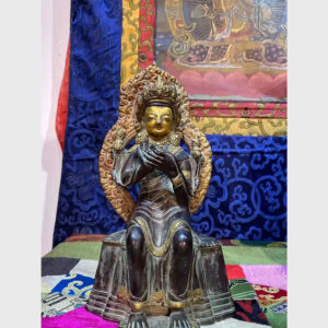 Khách đã thỉnh: tượng cổ ngài Di Lặc Kim Cang Thừa