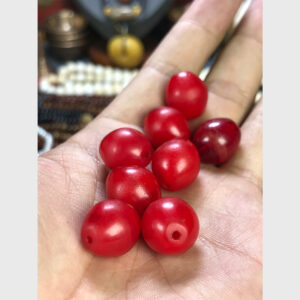 Lưu li cổ đỏ Tibet hạt lớn chất đẹp