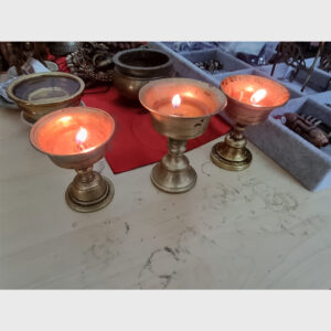 Ly đồng đốt đèn bơ dâng hương có lỗ cổ 200 năm từ Tibet