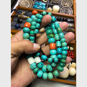 Chuỗi lam ngọc turquoise cổ mix san hô cổ từ Lhasa