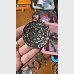 Cưu cung mẫu đẹp mờ vân