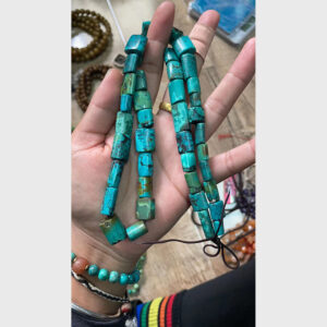 Dây hạt lam ngọc turquoise dẹt cổ 50 năm cỡ lớn chất đẹp