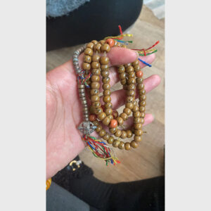 Chuỗi rễ san hô đỏ cổ mix túc số Tibet