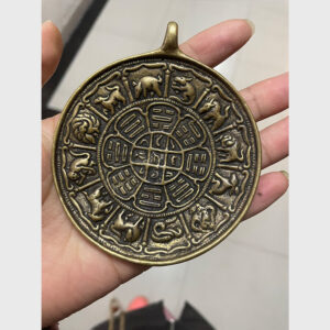 Mặt cửu cung cỡ lớn