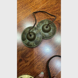 Chập cheng bằng đồng khắc chú nổi Tibet