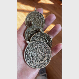 Cửu cung cổ 100 năm 4 mặt chất đồng đẹp