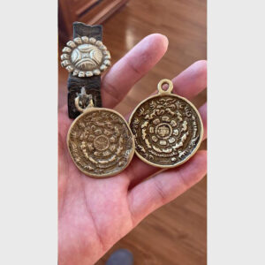 Cửu cung cổ 100 năm từ Lhasa