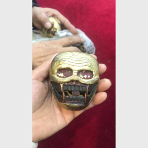 Mặt nạ cổ truyền thống Tây Tạng xưa